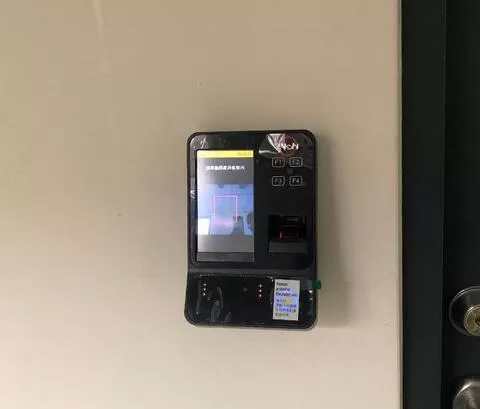 網路型人臉指紋門禁考勤控制主機