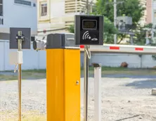 停車場門禁