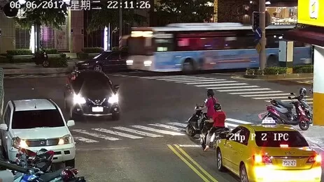 球機夜間影像提供